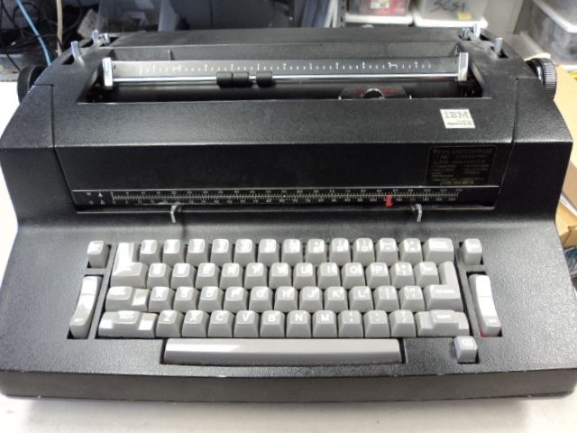 BM Selectric II Correcting Selectric II TYPEWRITER  